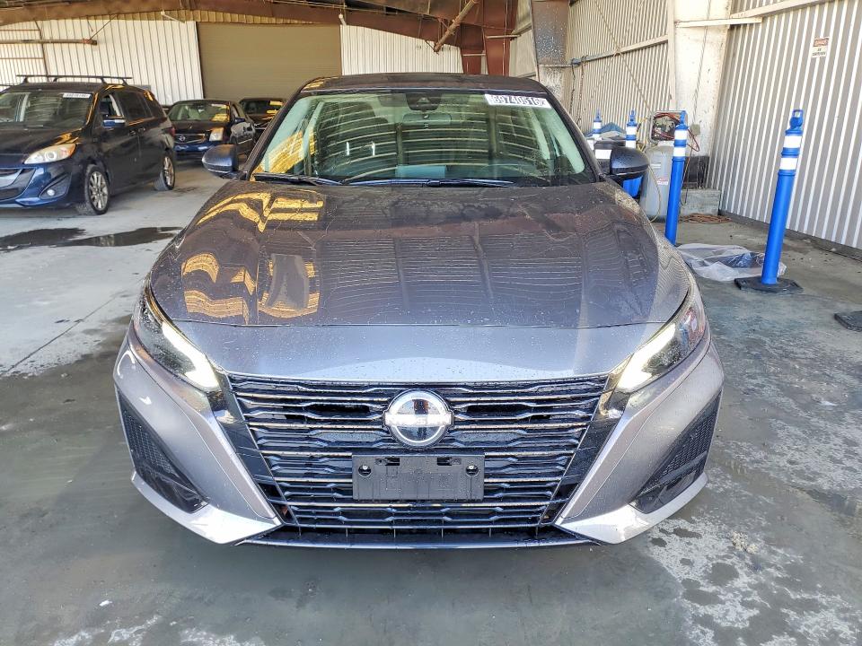 Продаж на аукціоні авто 2026 Nissan Altima, vin: 1N4BL4DV1TN355396, номер лоту: 69740516