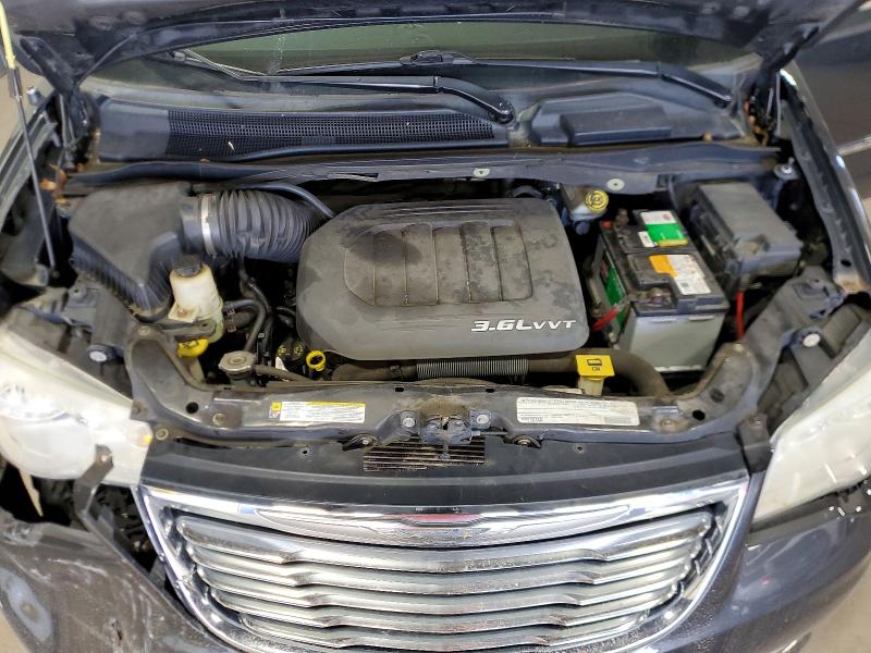 68574906 :رقم المزاد ، 2A4RR8DG7BR759265 vin ، 2011 Chrysler Town & Country مزاد بيع