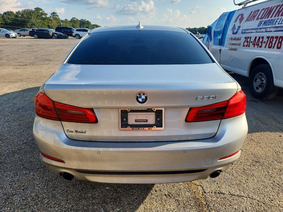 2018 Bmw 530 მანქანა იყიდება აუქციონზე, vin: WBAJA5C55JG898140, აუქციონის ნომერი: 69403046