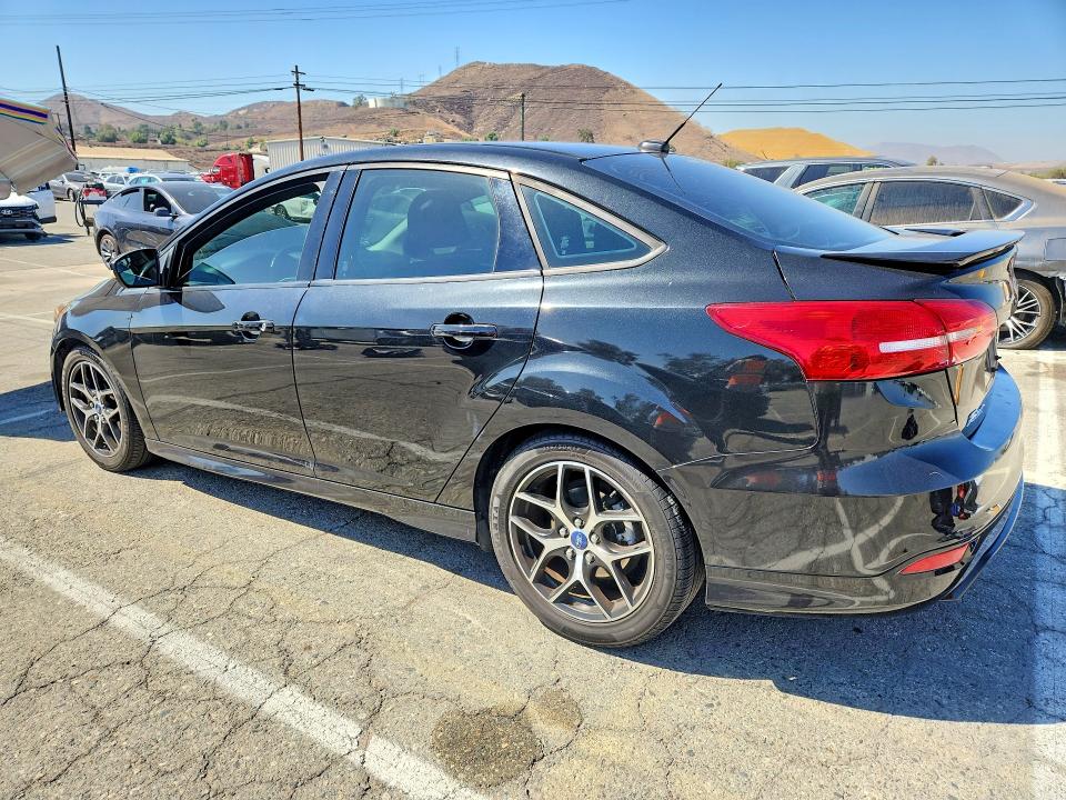 Продаж на аукціоні авто 2015 Ford Focus, vin: 1FADP3F27FL248993, номер лоту: 70292726