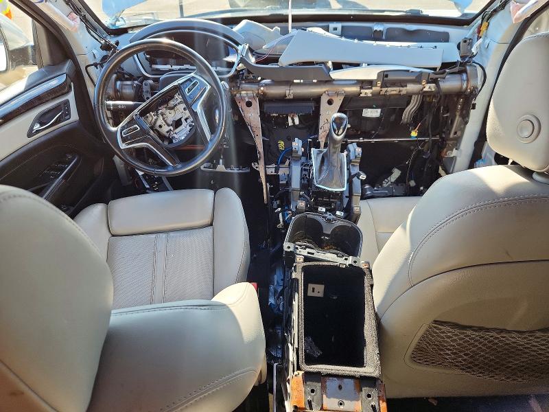 67900806 :رقم المزاد ، 3GYFNEE31GS526548 vin ، 2016 Cadillac Srx مزاد بيع