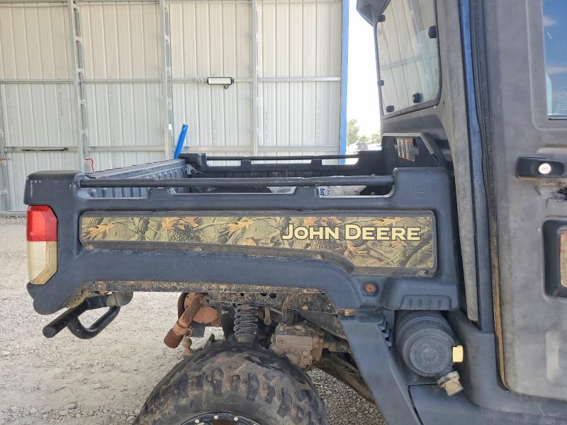 55624056 :رقم المزاد ، 1M0835RAEKM021912 vin ، 2019 John Deere Xuv835r مزاد بيع
