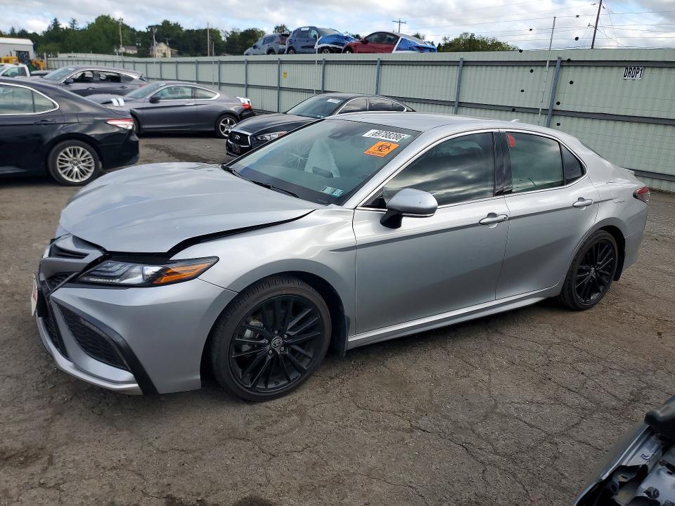 2024 Toyota Camry მანქანა იყიდება აუქციონზე, vin: 4T1K31AK1RU067584, აუქციონის ნომერი: 69788286