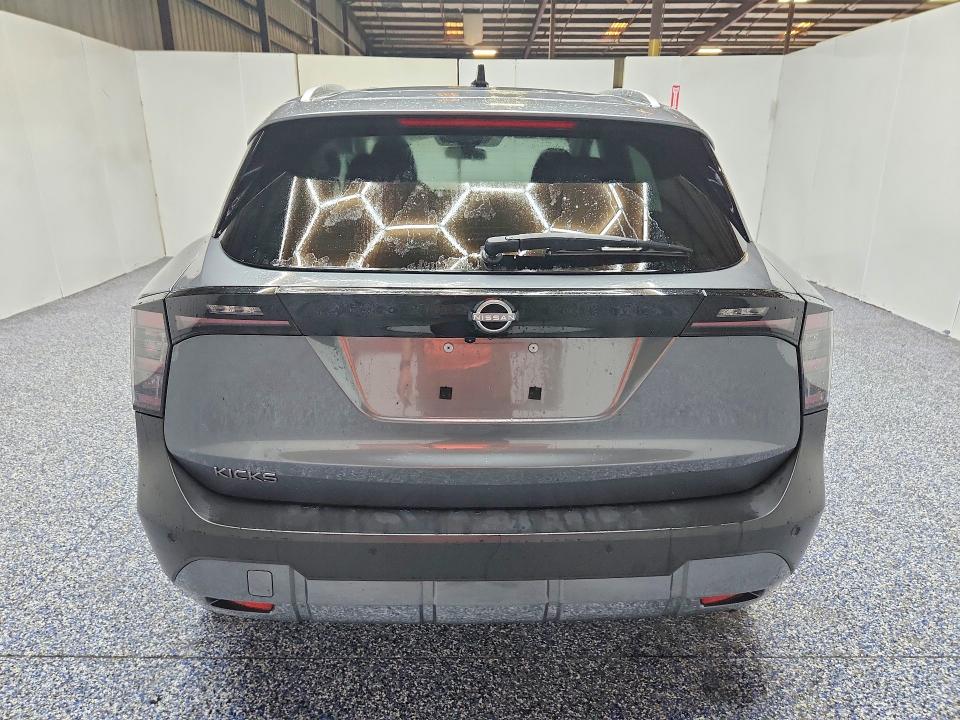 69092576 :رقم المزاد ، 3N8AP6CE3TL357257 vin ، 2026 Nissan Kicks مزاد بيع