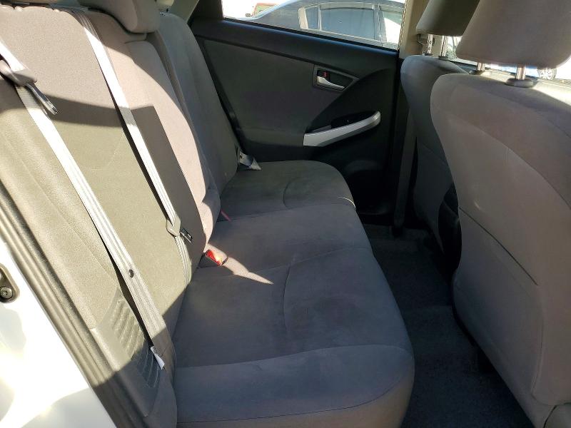 Продажа на аукционе авто 2013 Toyota Prius Plug-in Hybrid, vin: JTDKN3DP8D3048241, номер лота: 70126246