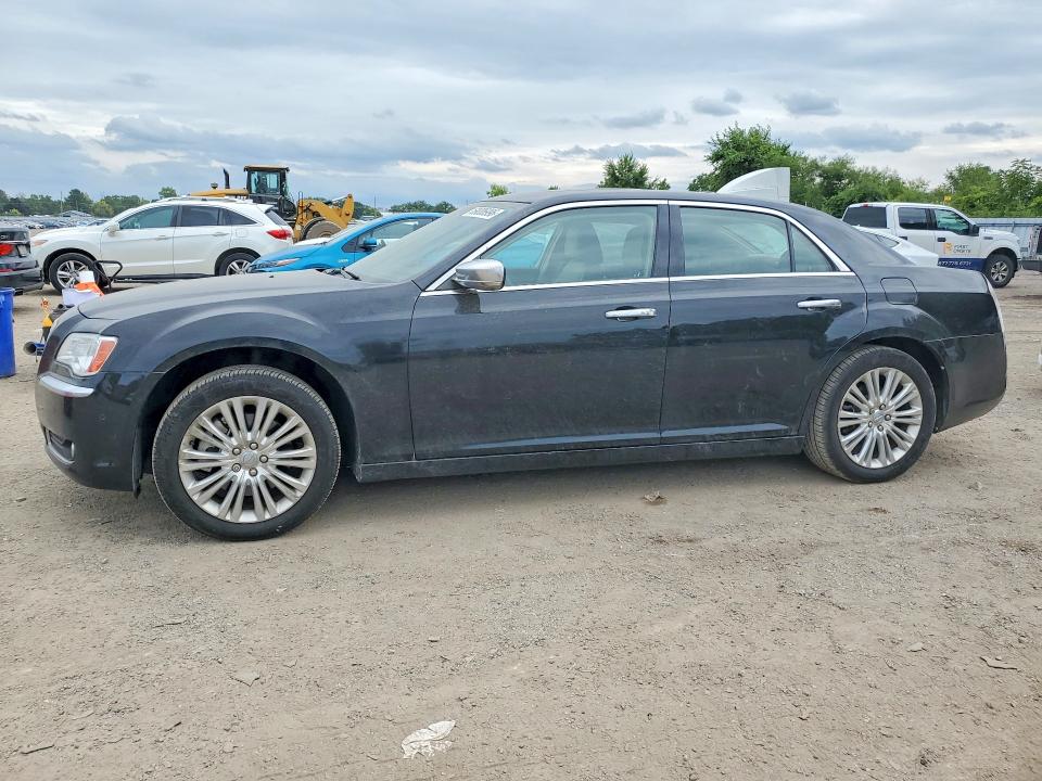 Продаж на аукціоні авто 2014 Chrysler 300c, vin: 2C3CCASGXEH107388, номер лоту: 69006996