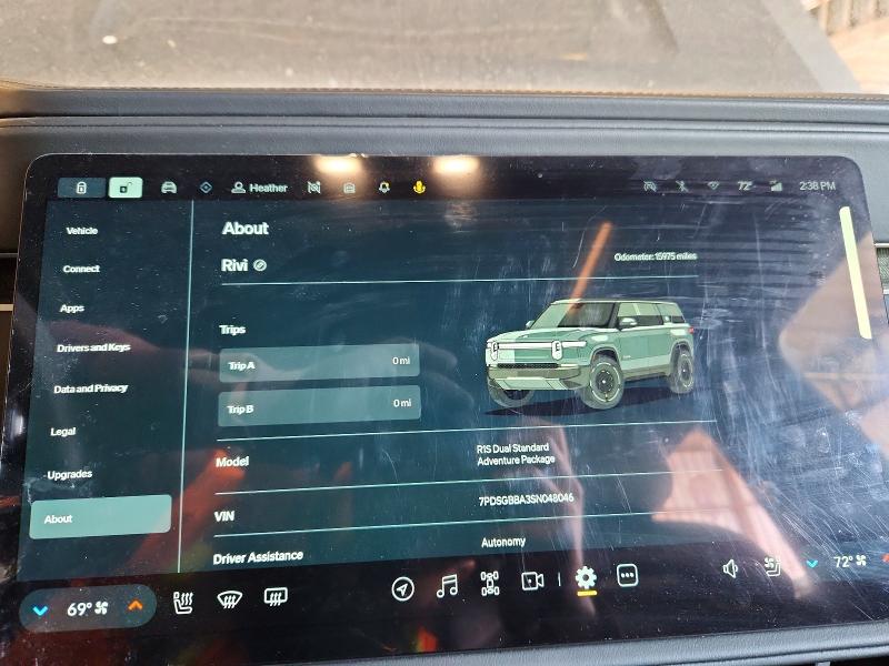 Продажа на аукционе авто 2025 Rivian R1s, vin: 7PDSGBBA3SN048046, номер лота: 66964086