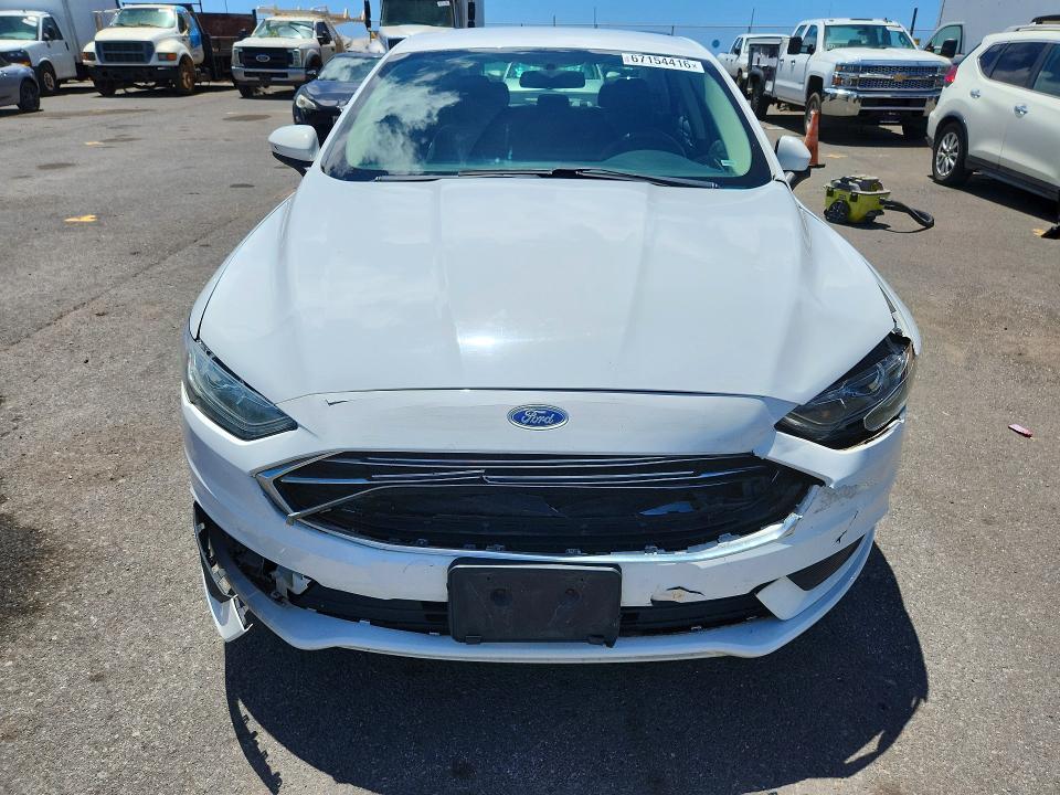 67154416 :رقم المزاد ، 3FA6P0LU3HR295827 vin ، 2017 Ford Fusion مزاد بيع