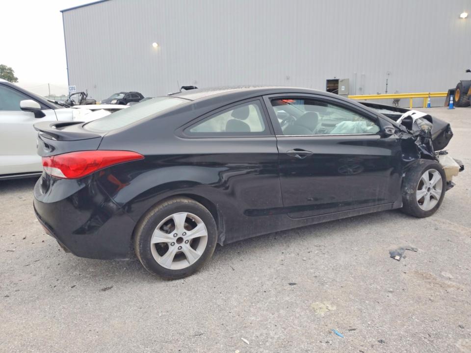 67668306 :رقم المزاد ، KMHDH6AE6DU020531 vin ، 2013 Hyundai Elantra Coupe مزاد بيع