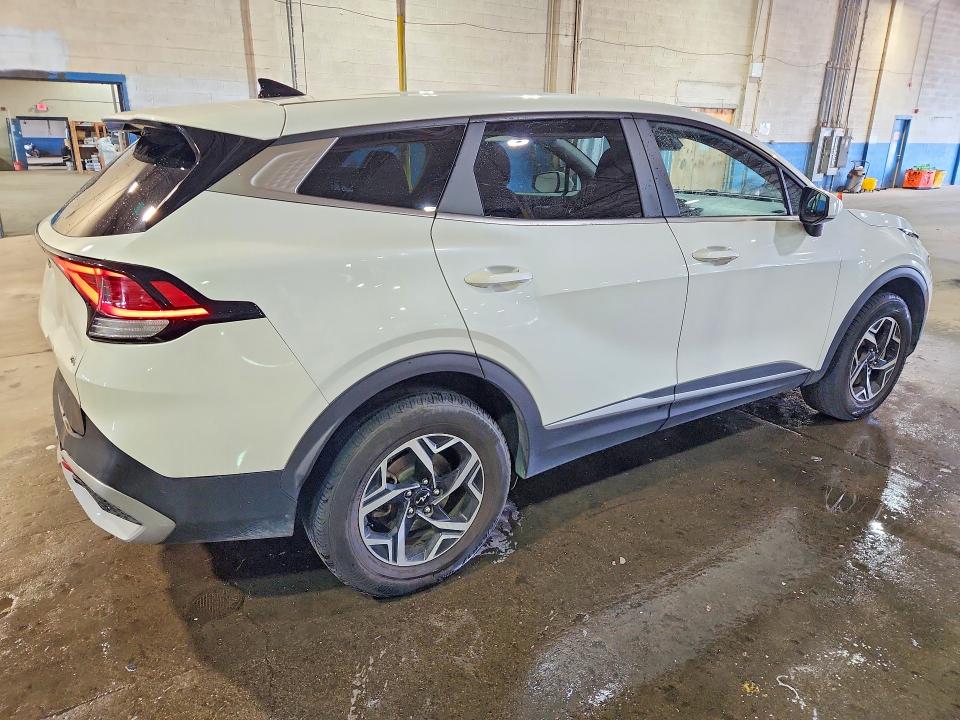 Продажа на аукционе авто 2023 Kia Sportage, vin: KNDPUCAF1P7150787, номер лота: 66851036