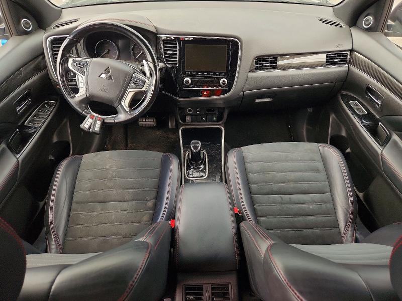 Продажа на аукционе авто 2021 Mitsubishi Outlander, vin: JA4J2VA78MZ000637, номер лота: 68010456