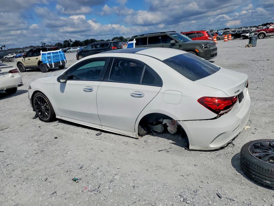 Aukcja sprzedaży 2019 Mercedes-benz A, vin: WDD3G4EB2KW024588, numer aukcji: 70131016