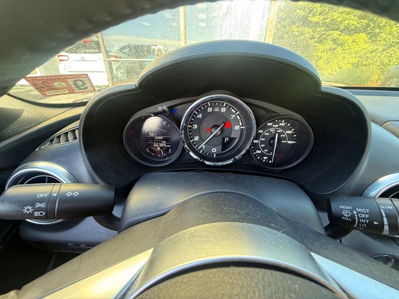 Продажа на аукционе авто 2017 Fiat 124 Spider, vin: JC1NFAEK9H0122868, номер лота: 70032366