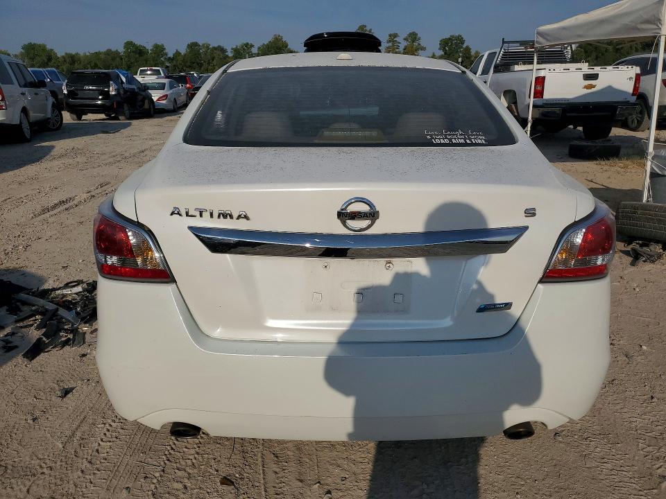 2014 Nissan Altima მანქანა იყიდება აუქციონზე, vin: 1N4AL3AP7EN235004, აუქციონის ნომერი: 70707746