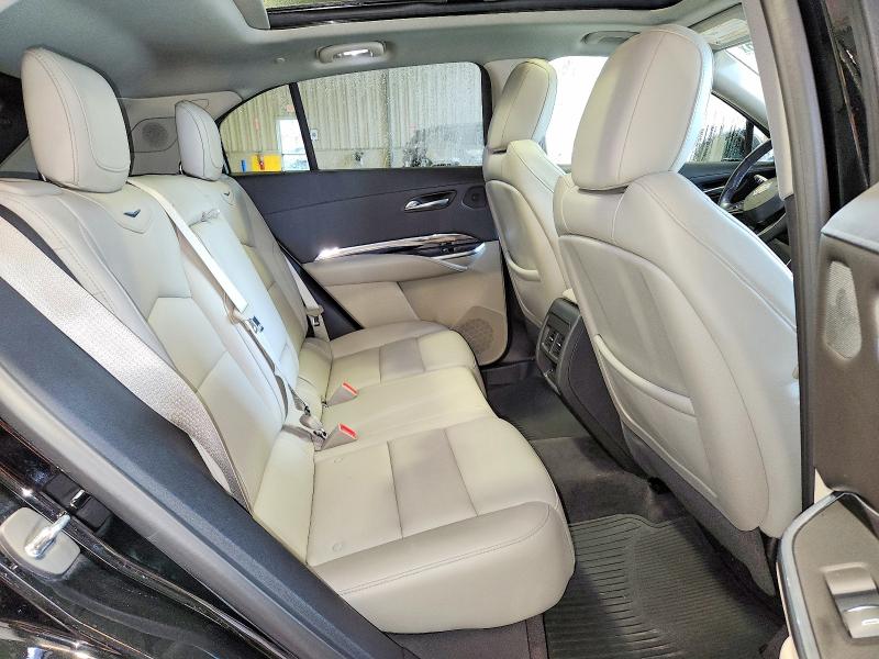 67537606 :رقم المزاد ، 1GYFZBR4XKF152413 vin ، 2019 Cadillac Xt4 مزاد بيع