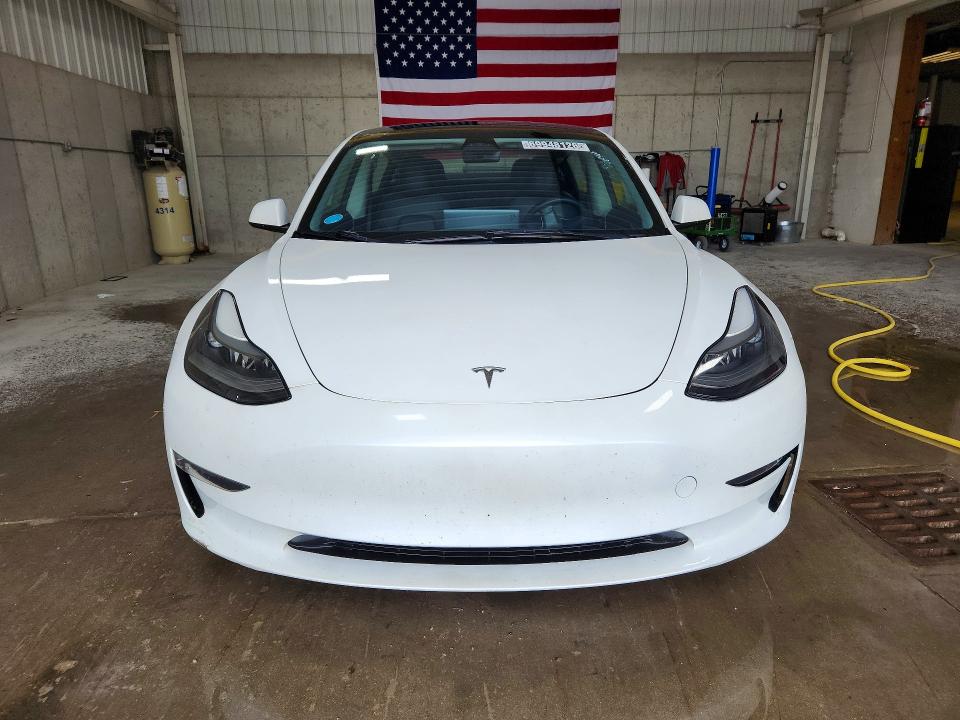 Продажа на аукционе авто 2023 Tesla Model 3, vin: 5YJ3E1EA8PF434183, номер лота: 69948126