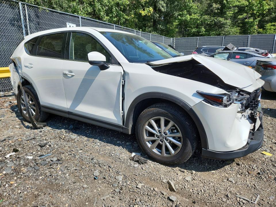 Продаж на аукціоні авто 2022 Mazda Cx-5, vin: JM3KFBCM4N0570891, номер лоту: 69386186