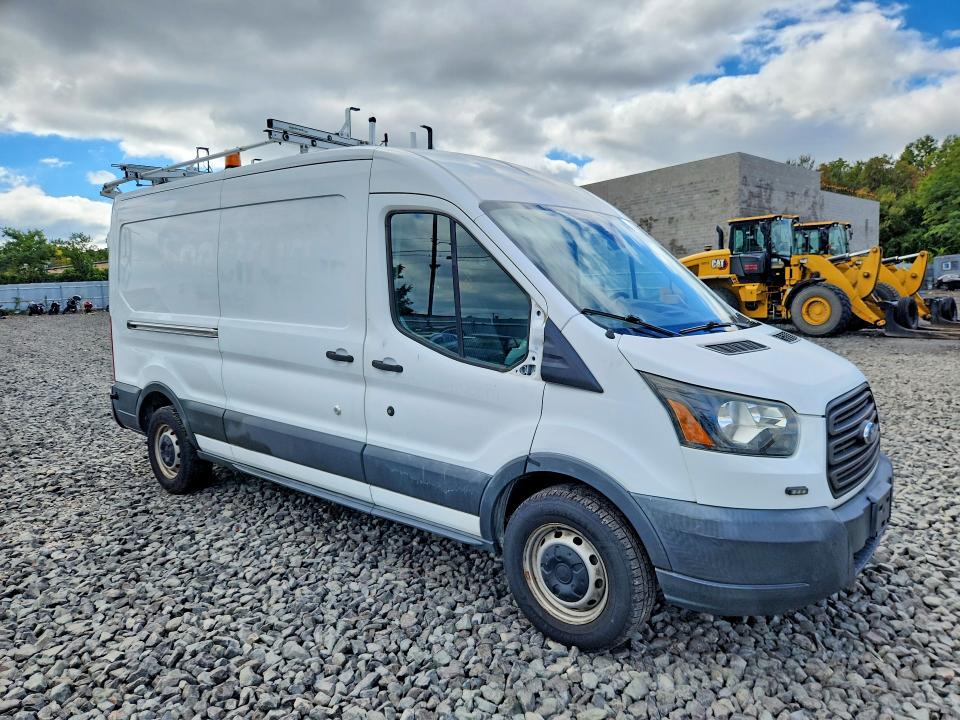71325806 :رقم المزاد ، 1FTYE2CV9GKA77522 vin ، 2016 Ford Transit مزاد بيع