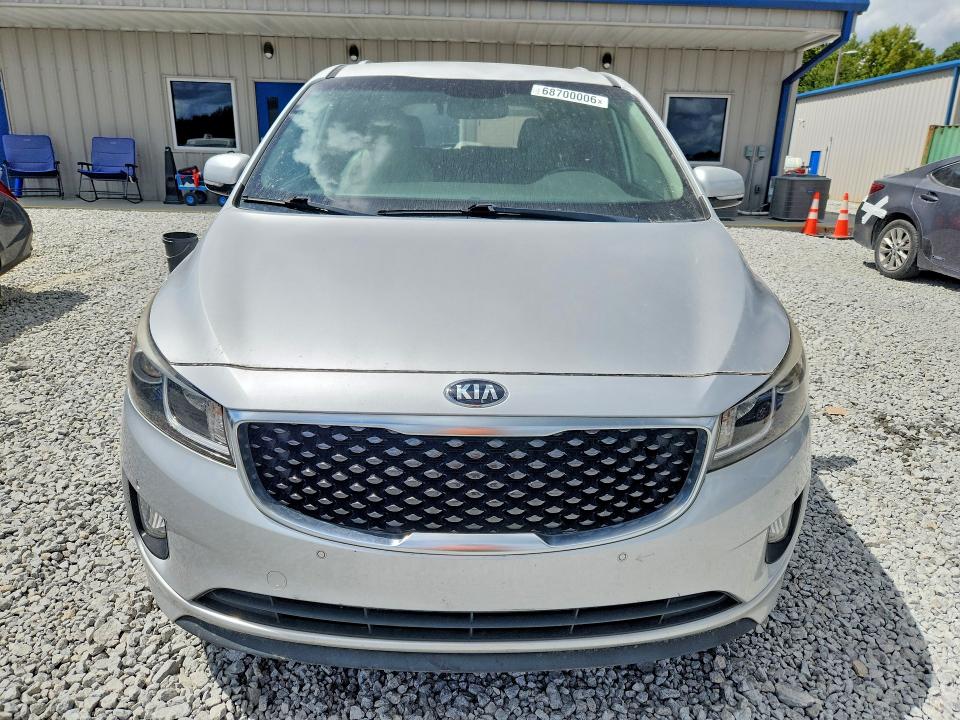 68700006 :رقم المزاد ، KNDMC5C15J6348093 vin ، 2018 Kia Sedona مزاد بيع