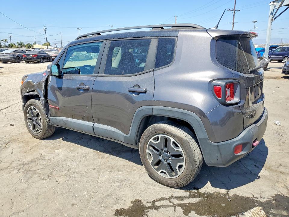 67676306 :رقم المزاد ، ZACCJBCB1HPG12295 vin ، 2017 Jeep Renegade مزاد بيع