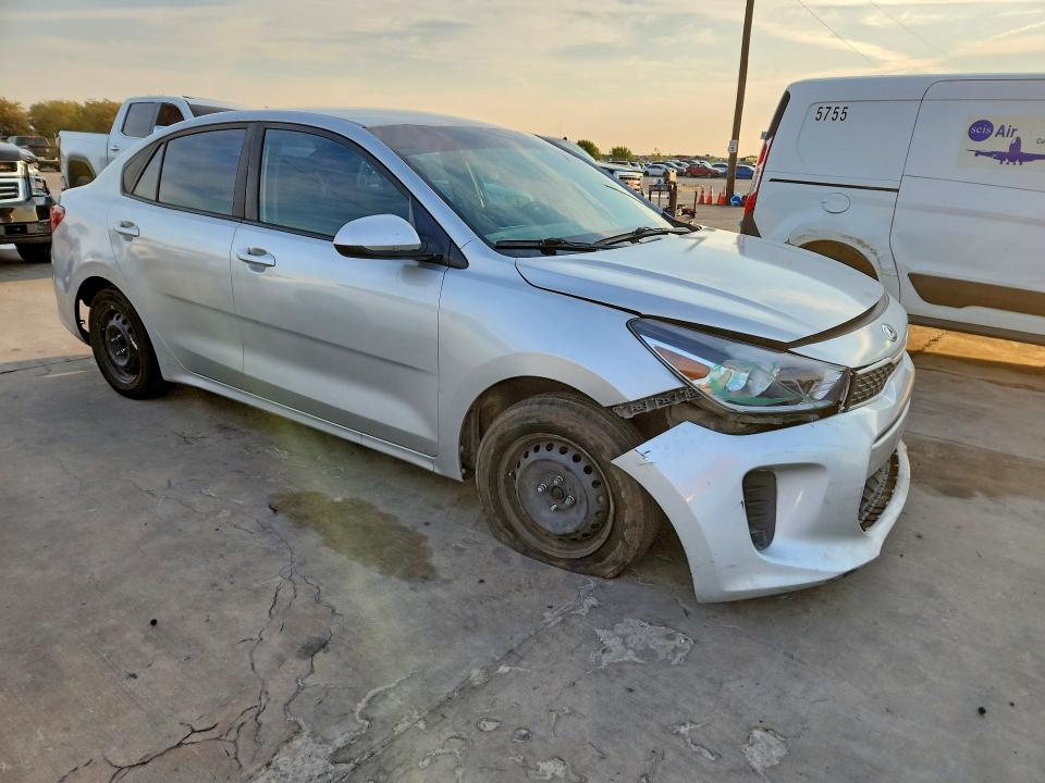 2019 Kia Rio მანქანა იყიდება აუქციონზე, vin: 3KPA24AB4KE174010, აუქციონის ნომერი: 70414436