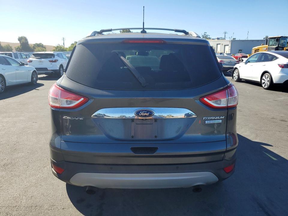 Продажа на аукционе авто 2015 Ford Escape, vin: 1FMCU0J94FUA63226, номер лота: 70676746