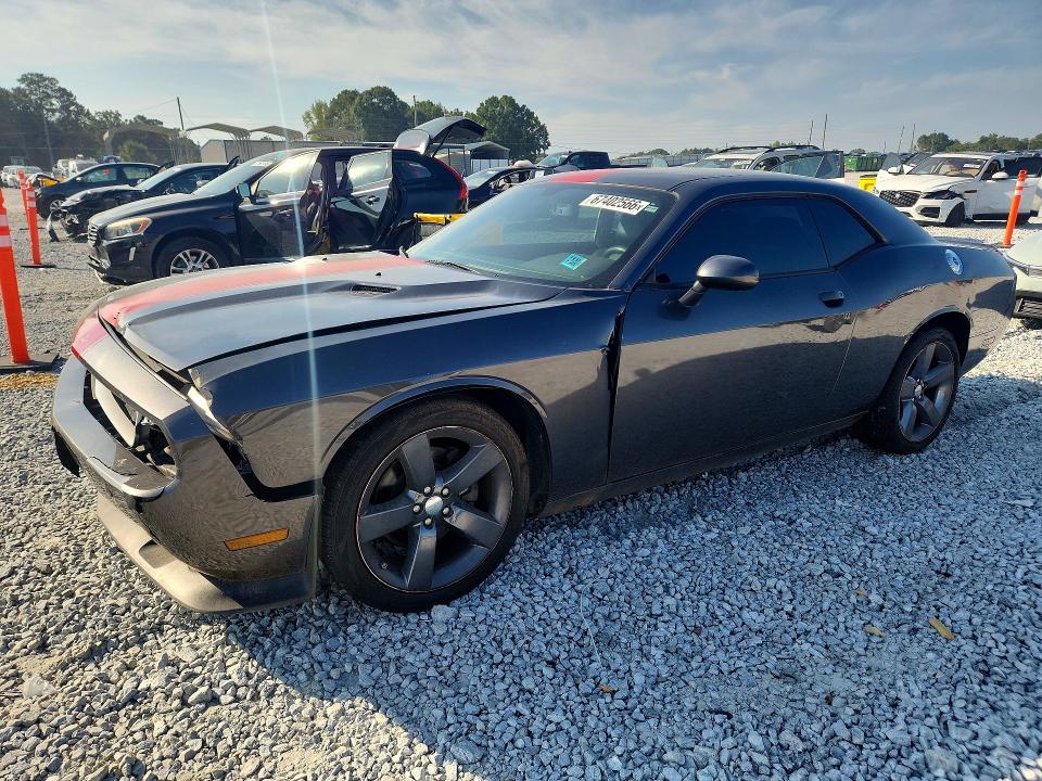 67402566 :رقم المزاد ، 2C3CDYAGXEH142584 vin ، 2014 Dodge Challenger مزاد بيع