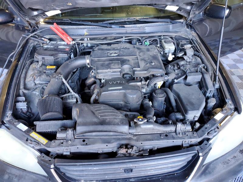 2004 Lexus Is მანქანა იყიდება აუქციონზე, vin: JTHBD192740081624, აუქციონის ნომერი: 67889846