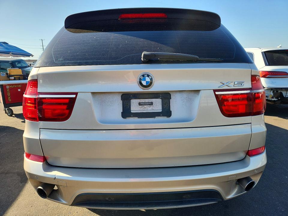 68883836 :رقم المزاد ، 5UXZV4C59D0G50721         vin ، 2013 Bmw X5 مزاد بيع