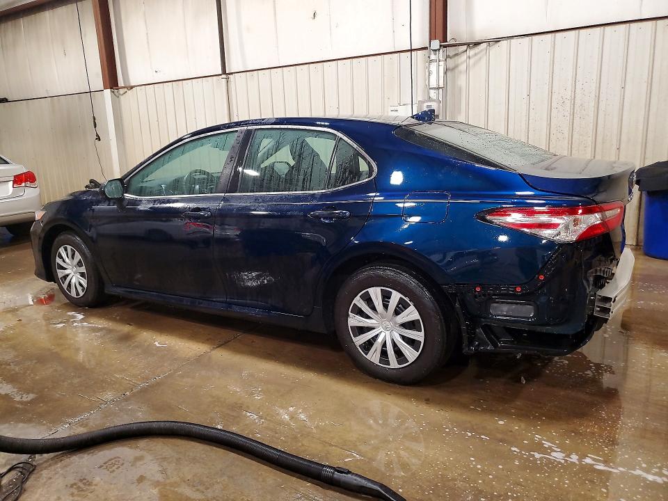 2020 Toyota Camry მანქანა იყიდება აუქციონზე, vin: 4T1A11AK6LU937919, აუქციონის ნომერი: 70665056