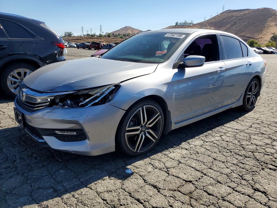 2017 Honda Accord მანქანა იყიდება აუქციონზე, vin: 1HGCR2F5XHA101068, აუქციონის ნომერი: 67562196