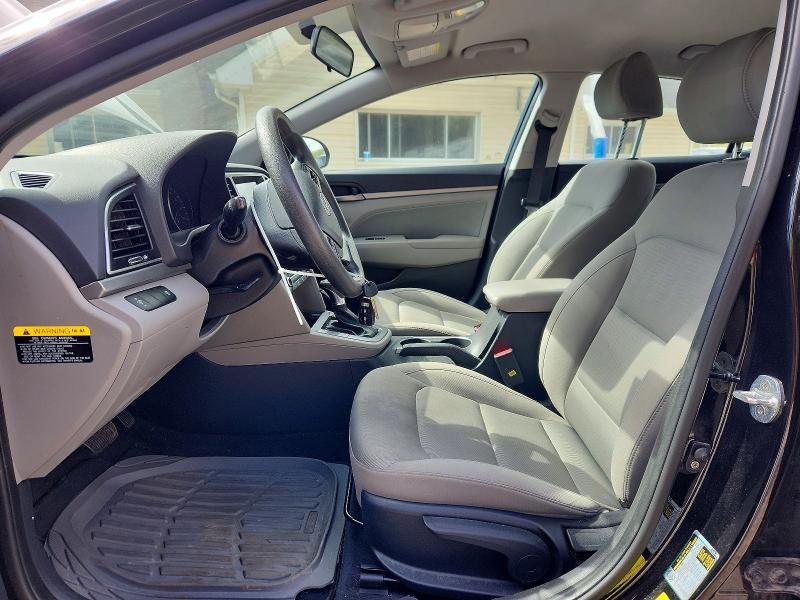 2017 Hyundai Elantra მანქანა იყიდება აუქციონზე, vin: KMHD84LF8HU406142, აუქციონის ნომერი: 69992326