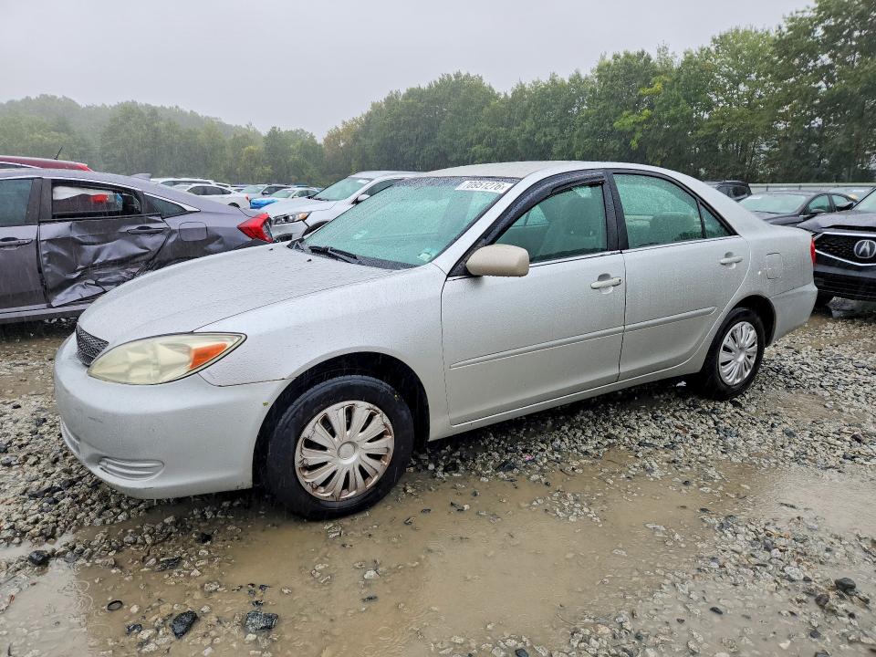 70951276 :رقم المزاد ، 4T1BE32K44U812597 vin ، 2004 Toyota Camry مزاد بيع