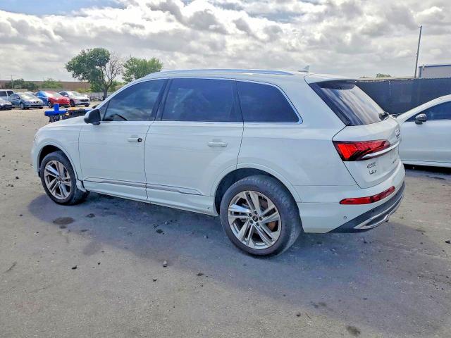 Продаж на аукціоні авто 2021 Audi Q7, vin: WA1LXAF7XMD014161, номер лоту: 67792676