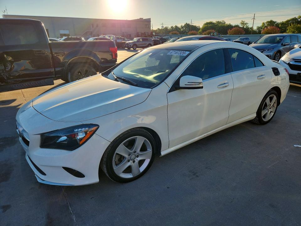 67187326 :رقم المزاد ، WDDSJ4GB4JN507708 vin ، 2018 Mercedes-benz Cla مزاد بيع