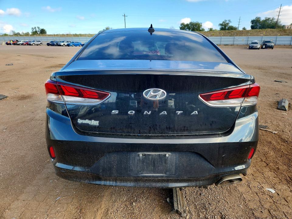 Продажа на аукционе авто 2018 Hyundai Sonata, vin: 5NPE34AF1JH660950, номер лота: 69400116