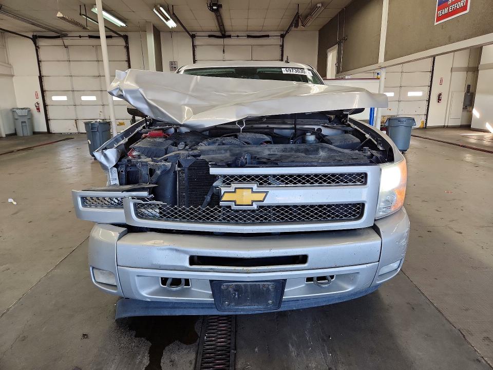 Продажа на аукционе авто 2010 Chevrolet Silverado, vin: 3GCRKSE38AG227997, номер лота: 69730306