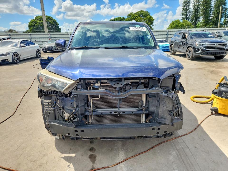Aukcja sprzedaży 2016 Toyota 4runner, vin: JTEBU5JR4G5403995, numer aukcji: 70366456