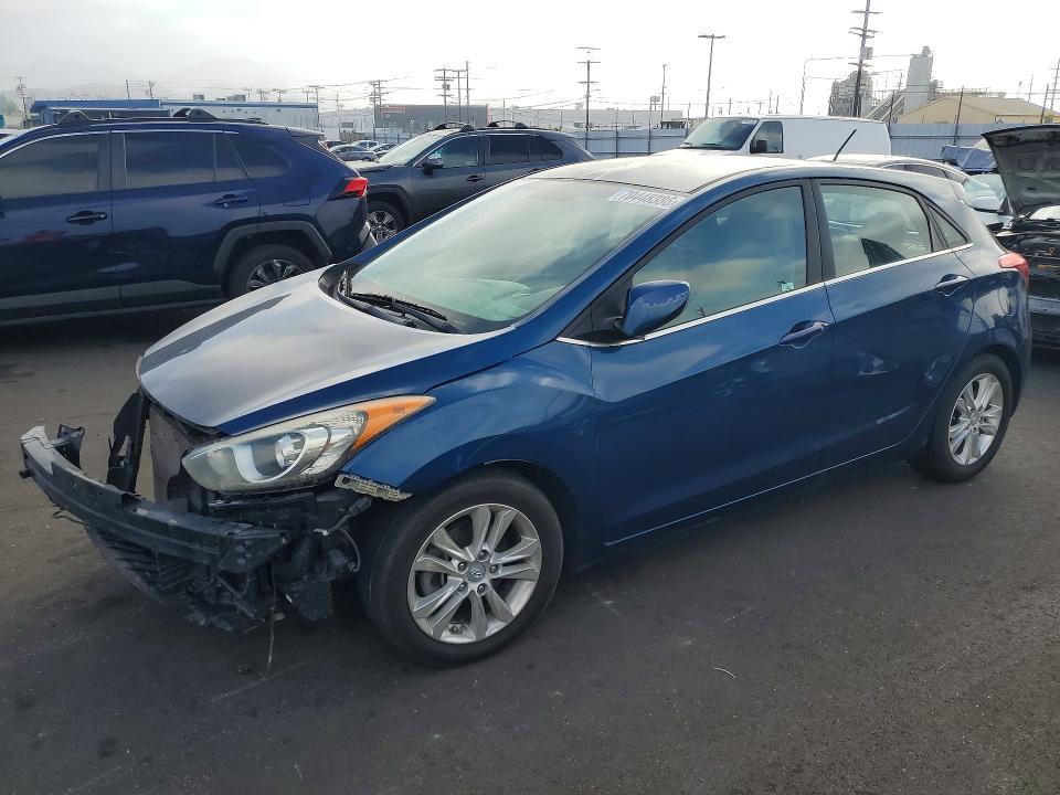 70448386 :رقم المزاد ، KMHD35LH1FU245233 vin ، 2015 Hyundai Elantra Gt مزاد بيع