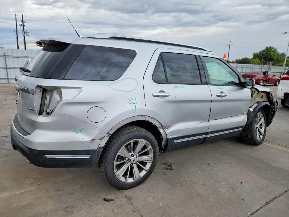 68656706 :رقم المزاد ، 1FM5K8F80JGB10739 vin ، 2018 Ford Explorer مزاد بيع