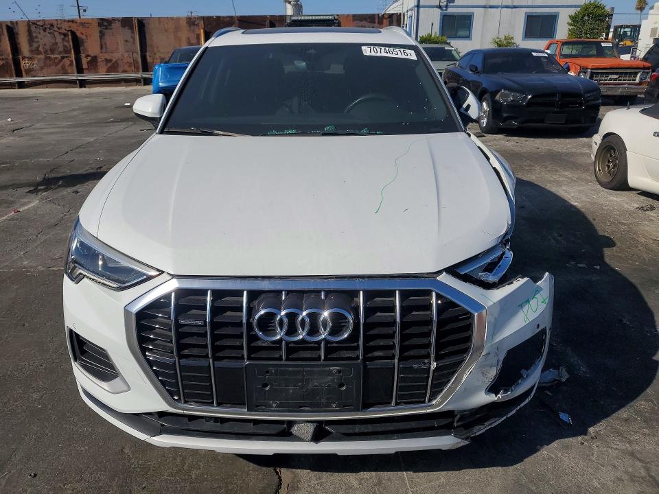 Продаж на аукціоні авто 2020 Audi Q3, vin: WA1BECF39L1067329, номер лоту: 70746516