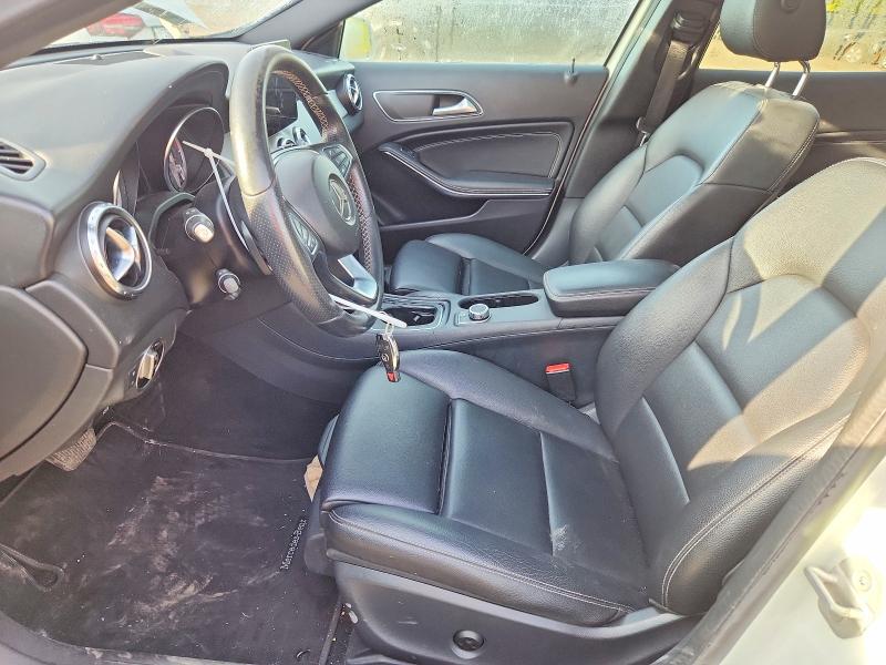 67090336 :رقم المزاد ، WDCTG4GB0HJ305912 vin ، 2017 Mercedes-benz Gla مزاد بيع