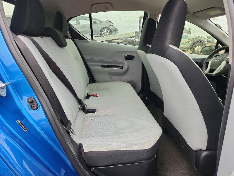 67896546 :رقم المزاد ، JTDKDTB38E1075990 vin ، 2014 Toyota Prius C مزاد بيع