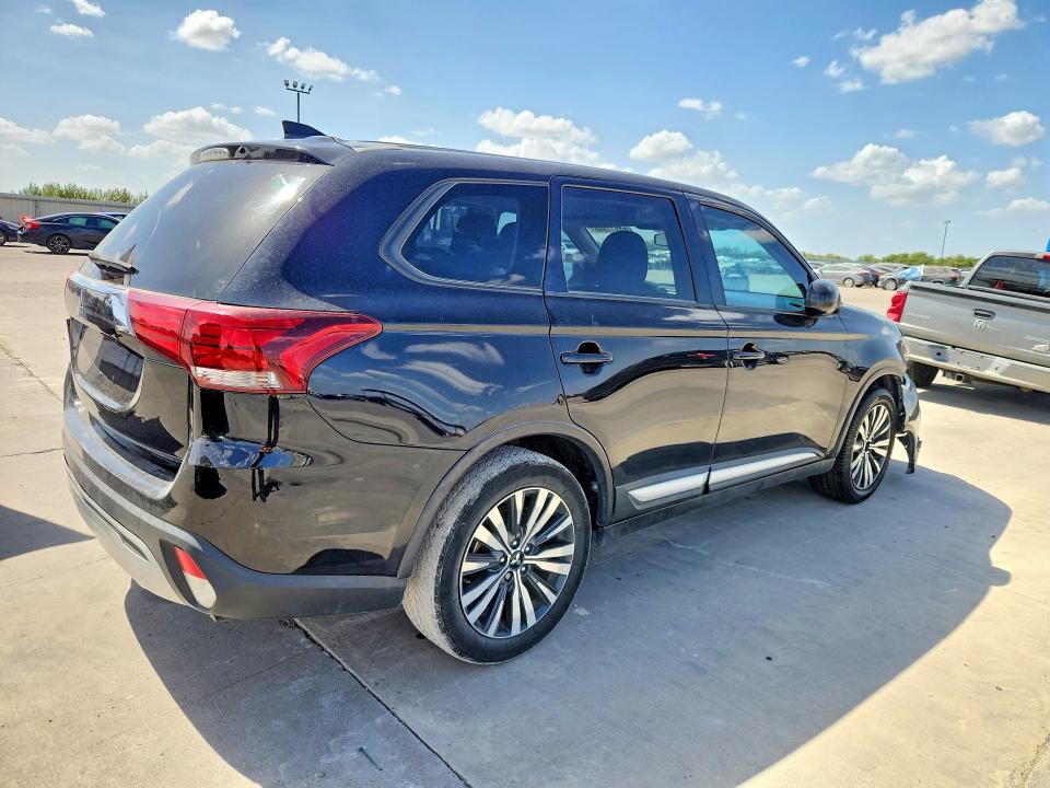 68917946 :رقم المزاد ، JA4AD2A37LZ005154 vin ، 2020 Mitsubishi Outlander مزاد بيع