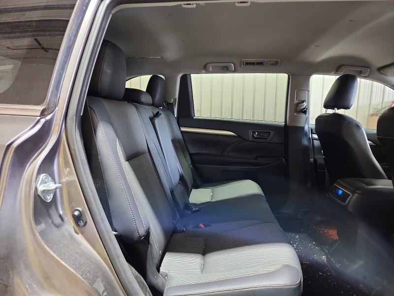 70514926 :رقم المزاد ، 5TDBKRFH1GS354170 vin ، 2016 Toyota Highlander مزاد بيع