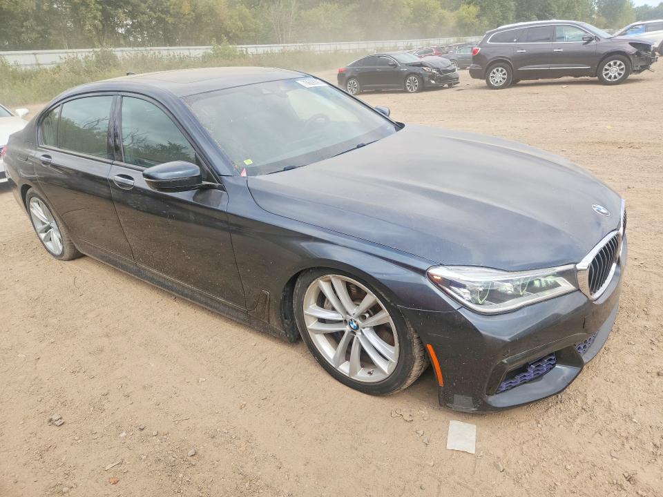 Продажа на аукционе авто 2017 Bmw 750, vin: WBA7F2C54HG421350, номер лота: 70608396