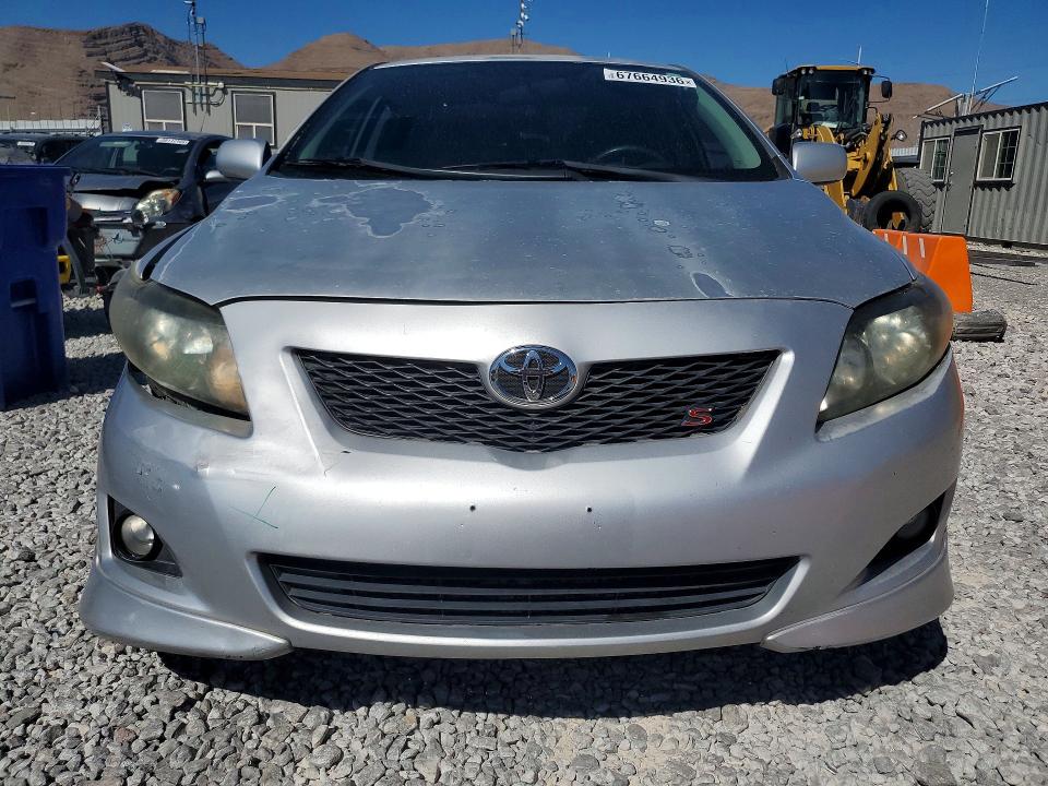 67664936 :رقم المزاد ، 2T1BU4EE6AC407725 vin ، 2010 Toyota Corolla مزاد بيع