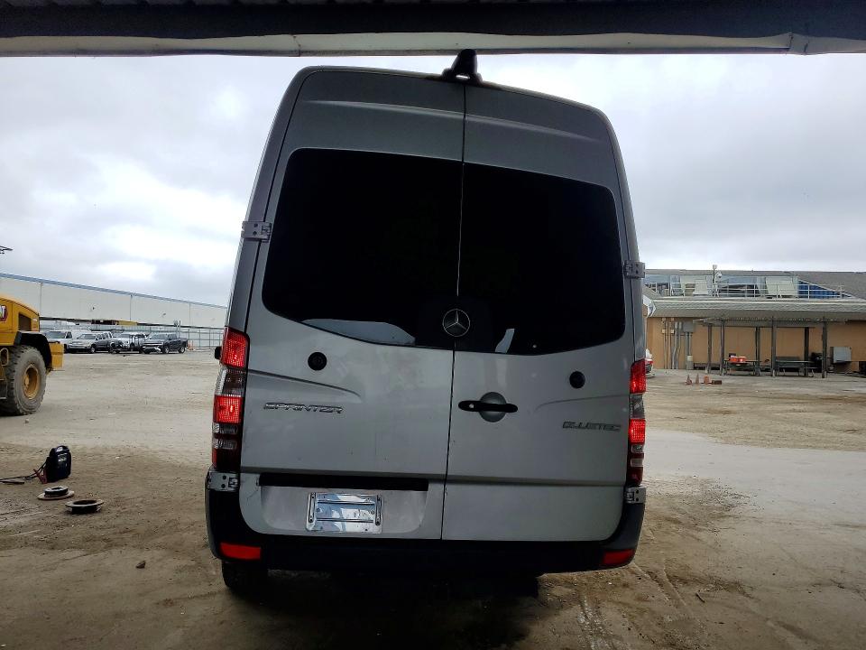 Aukcja sprzedaży 2016 Mercedes-benz Sprinter, vin: WD4PE8DD5GP226618, numer aukcji: 68699386