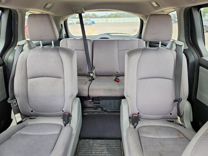 67210936 :رقم المزاد ، 5FNRL6H22KB135783 vin ، 2019 Honda Odyssey مزاد بيع