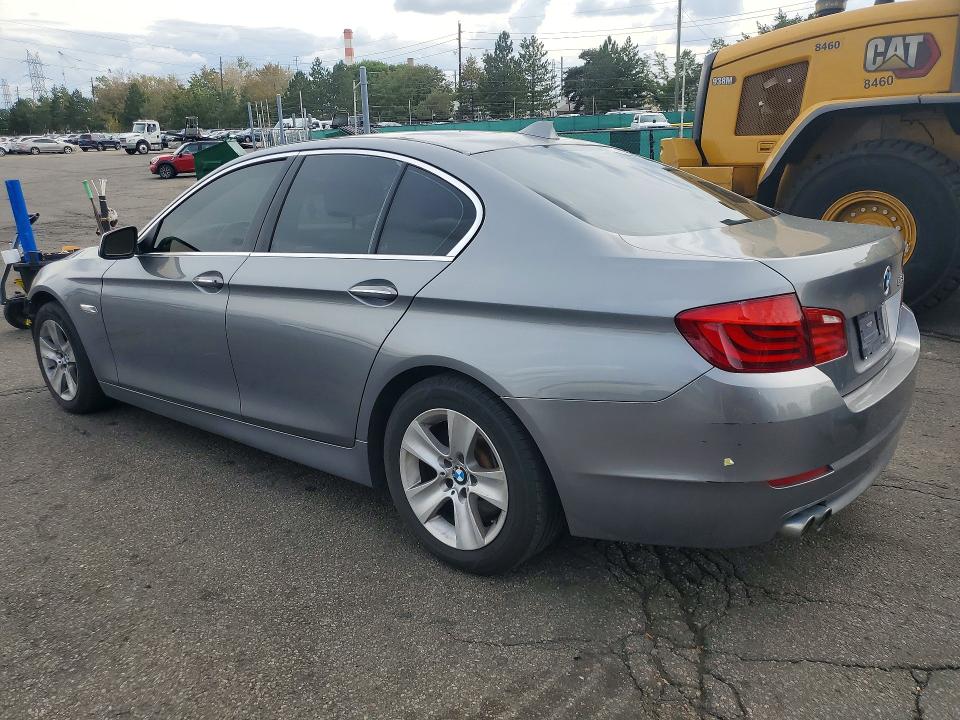 Продаж на аукціоні авто 2011 Bmw 528, vin: WBAFR1C58BDS36529, номер лоту: 69767866